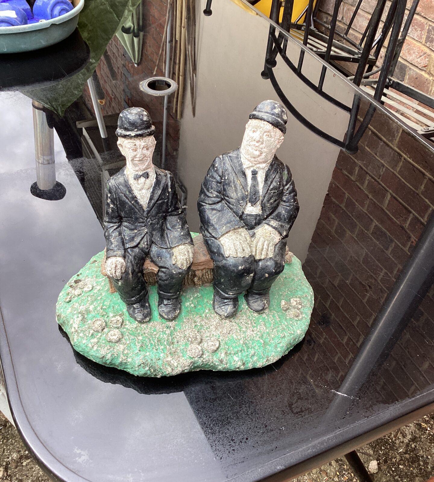 Laurel and Hardey garden ornament