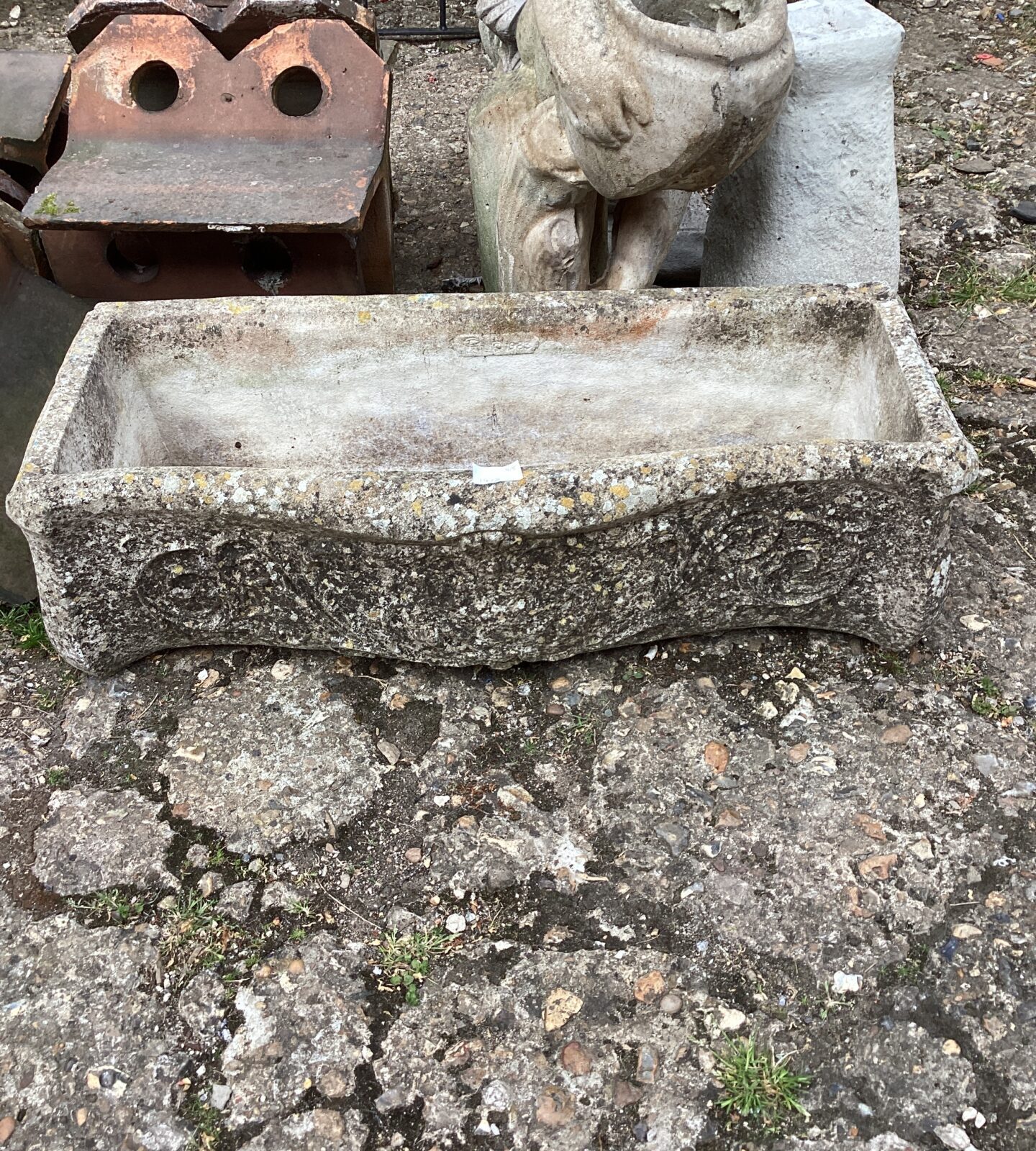 Stone effect garden planter