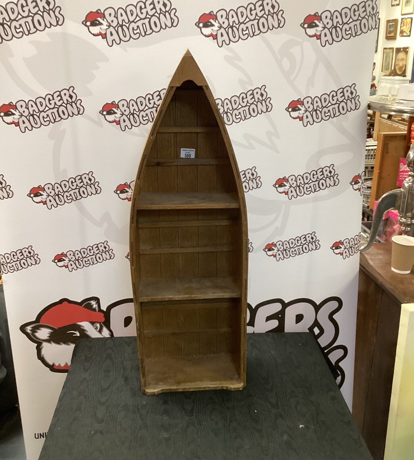 Wall hanging boat shelf