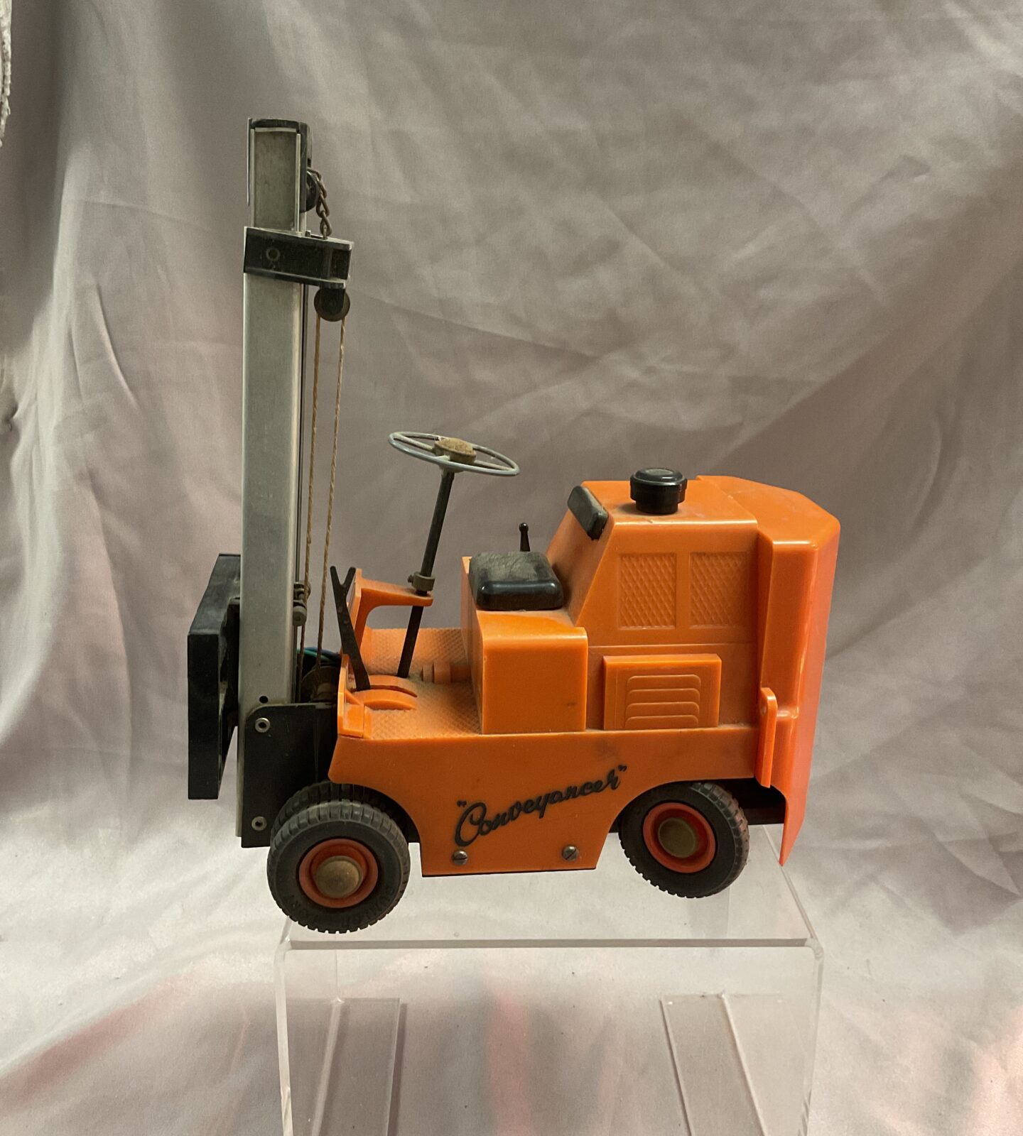 Vintage Victory Industries Conveyancer Fork truck