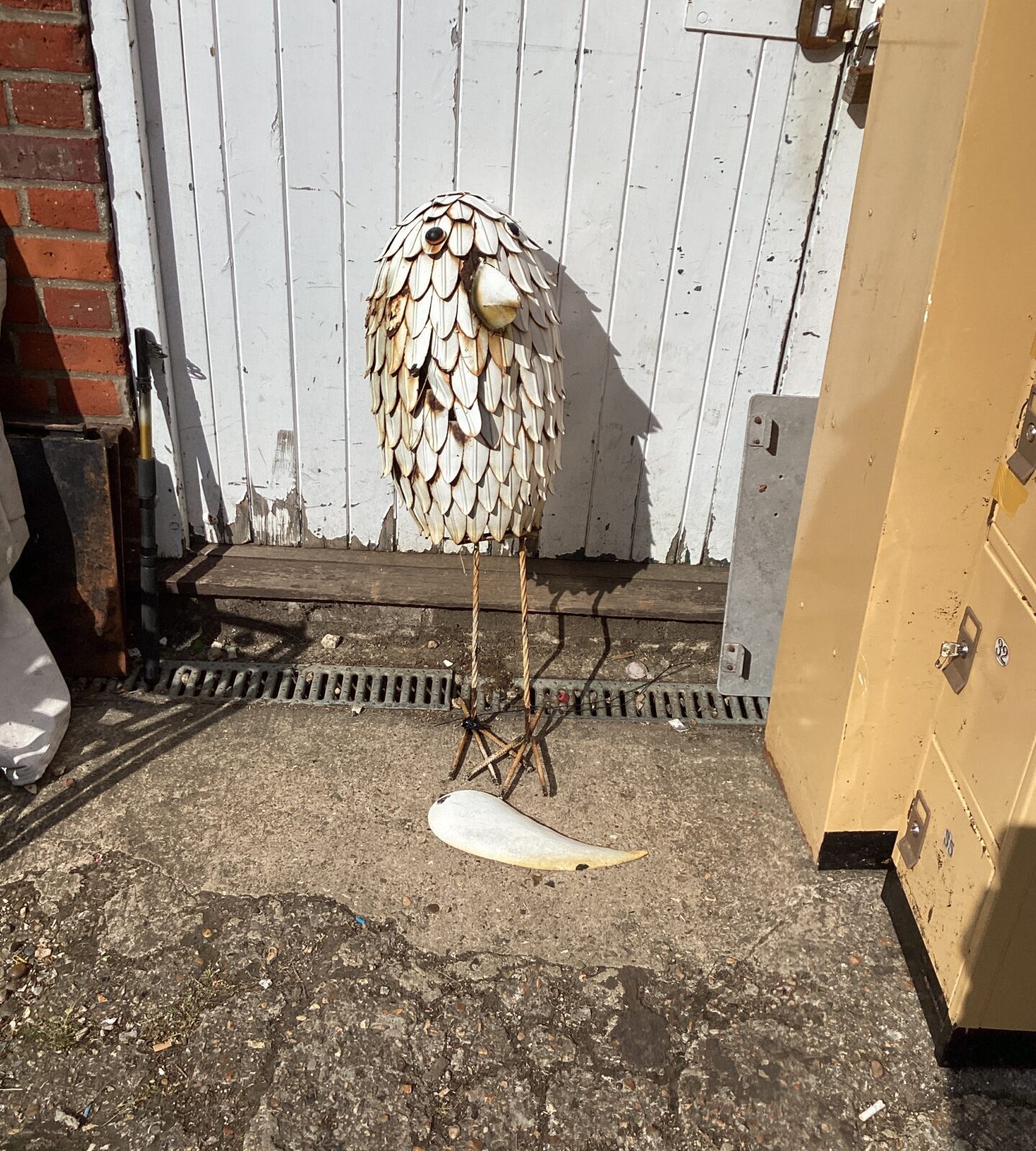 Metal Bird for repair
