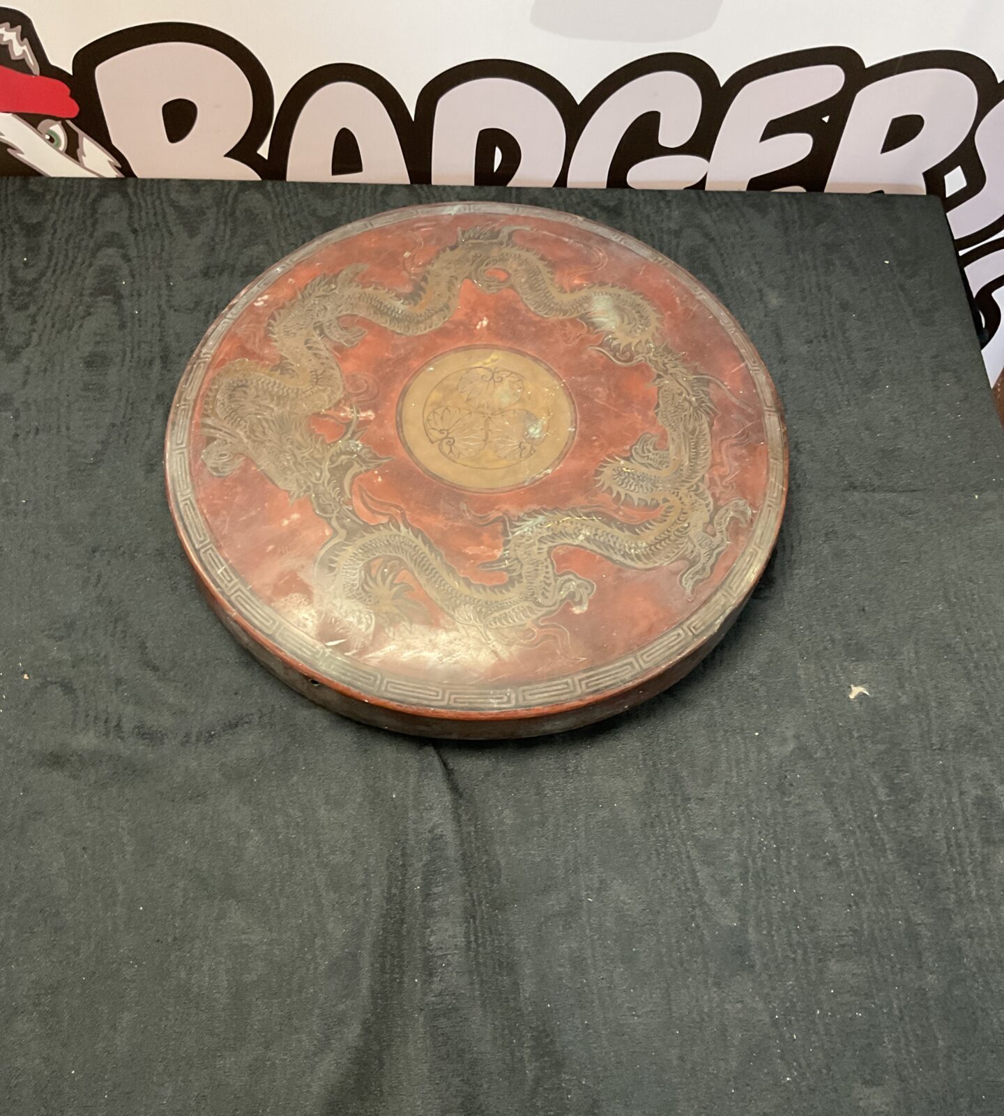 Early 20tg century chinese dragon dinnergong