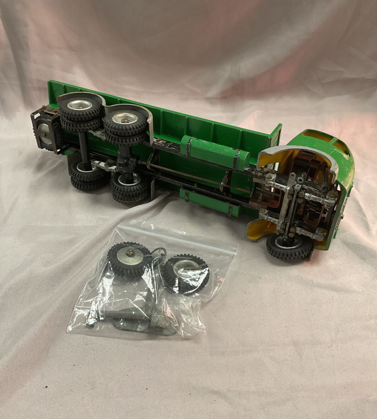 1950’s Shackleton Foden Six Wheel Clockwork Lorry Needs Attention - Image 2