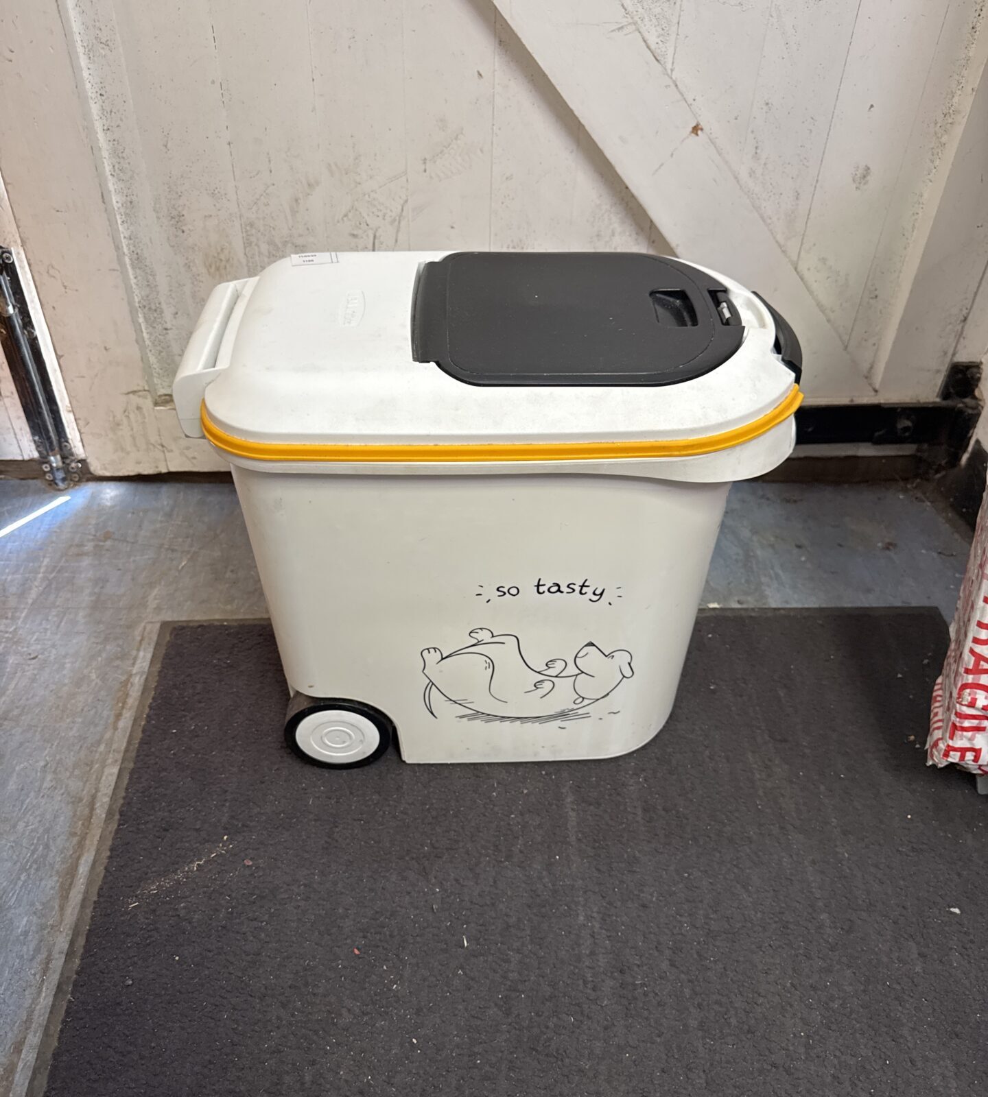Curver wheeled dog food bin