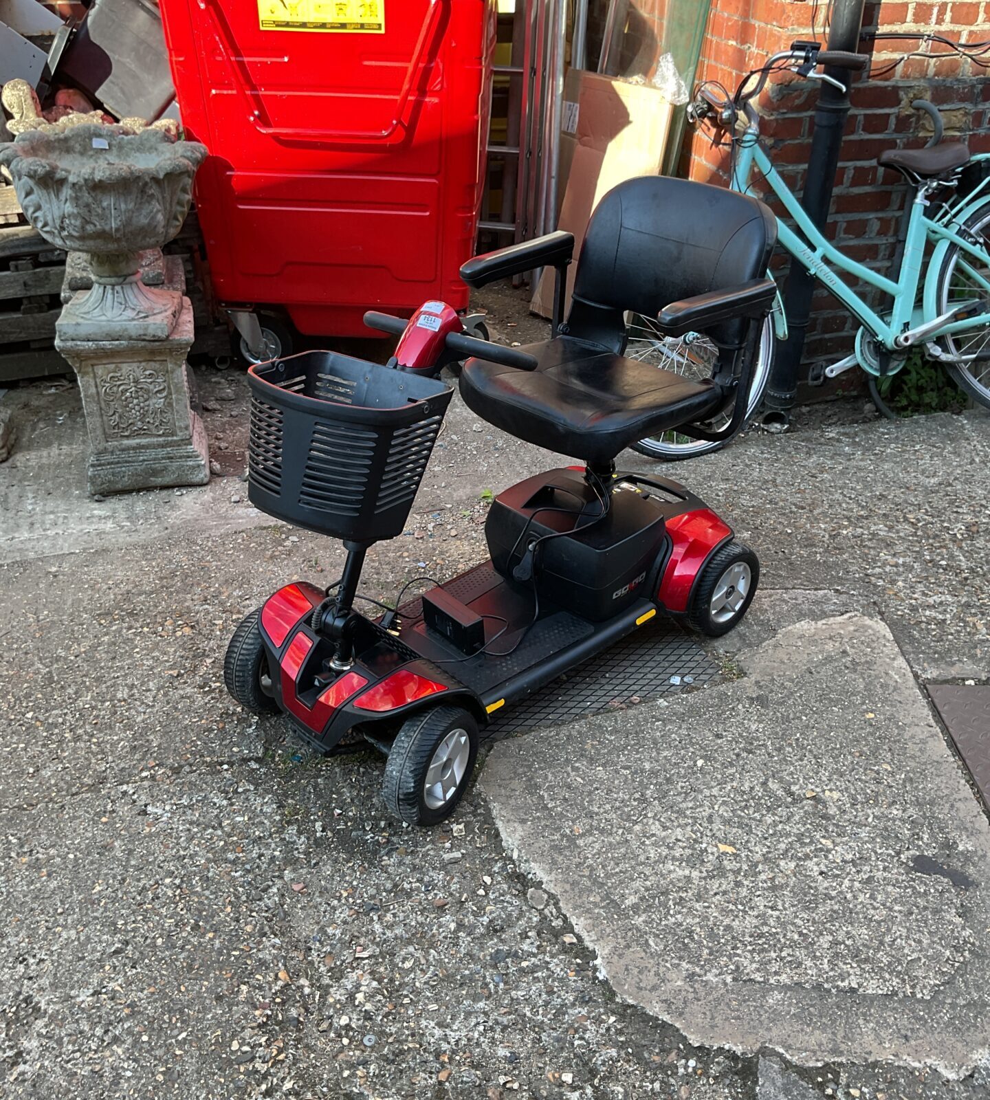 go go mobility scooter with battery & charger