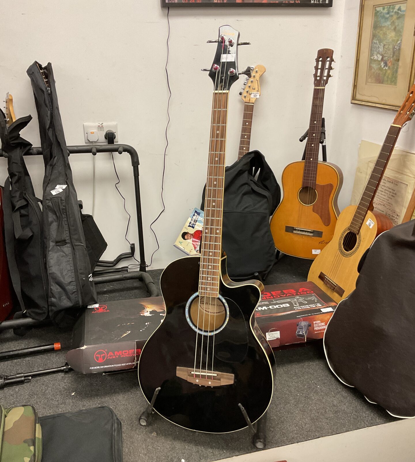 Swift music acoustic bass guitar