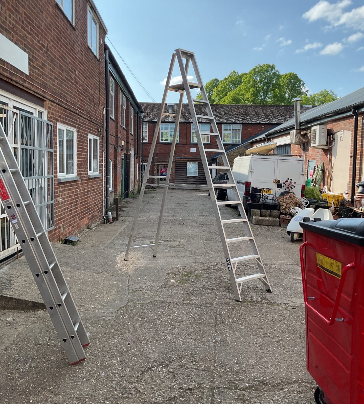 Lyte 2.9m aluminium step ladder