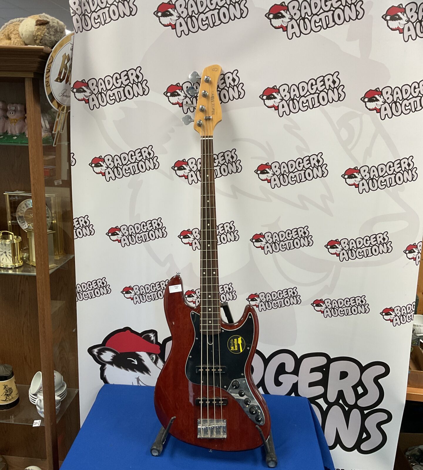 marvus miller v3 8 series bass guitar