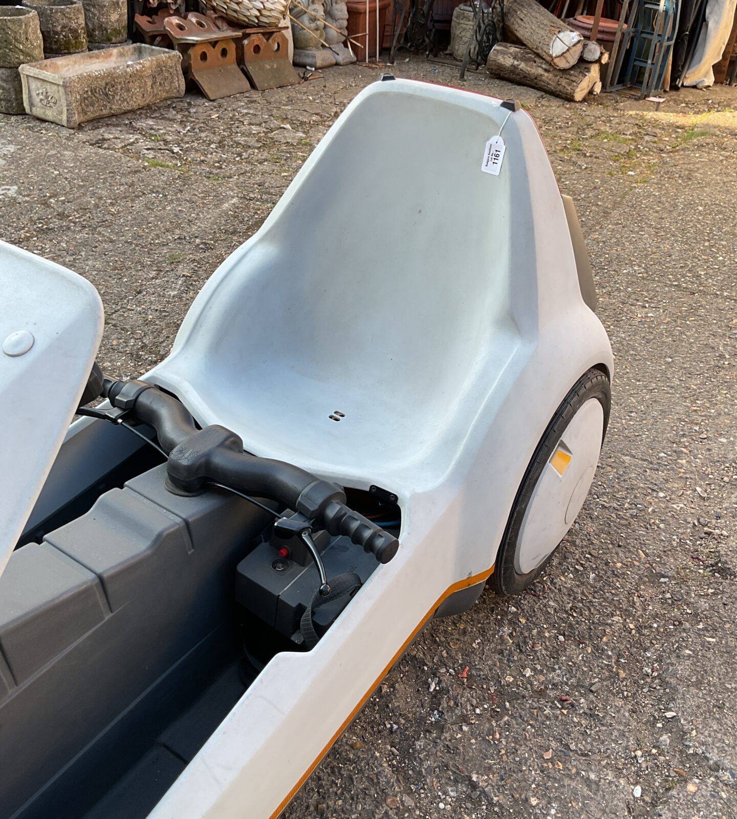 1985 Sincliar C5 1 Person Electric Vehicle Working With New Battery, Two Keys And Original Manuals. Good Overall Condition. - Image 10