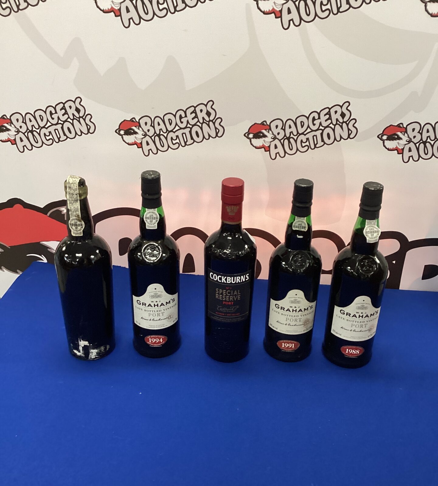 Five bottles of Port inc Grahams 1988