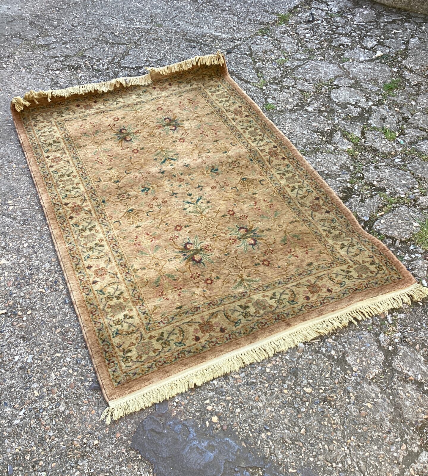 Marks and Spencer home new zealand wool rug 120x178cm