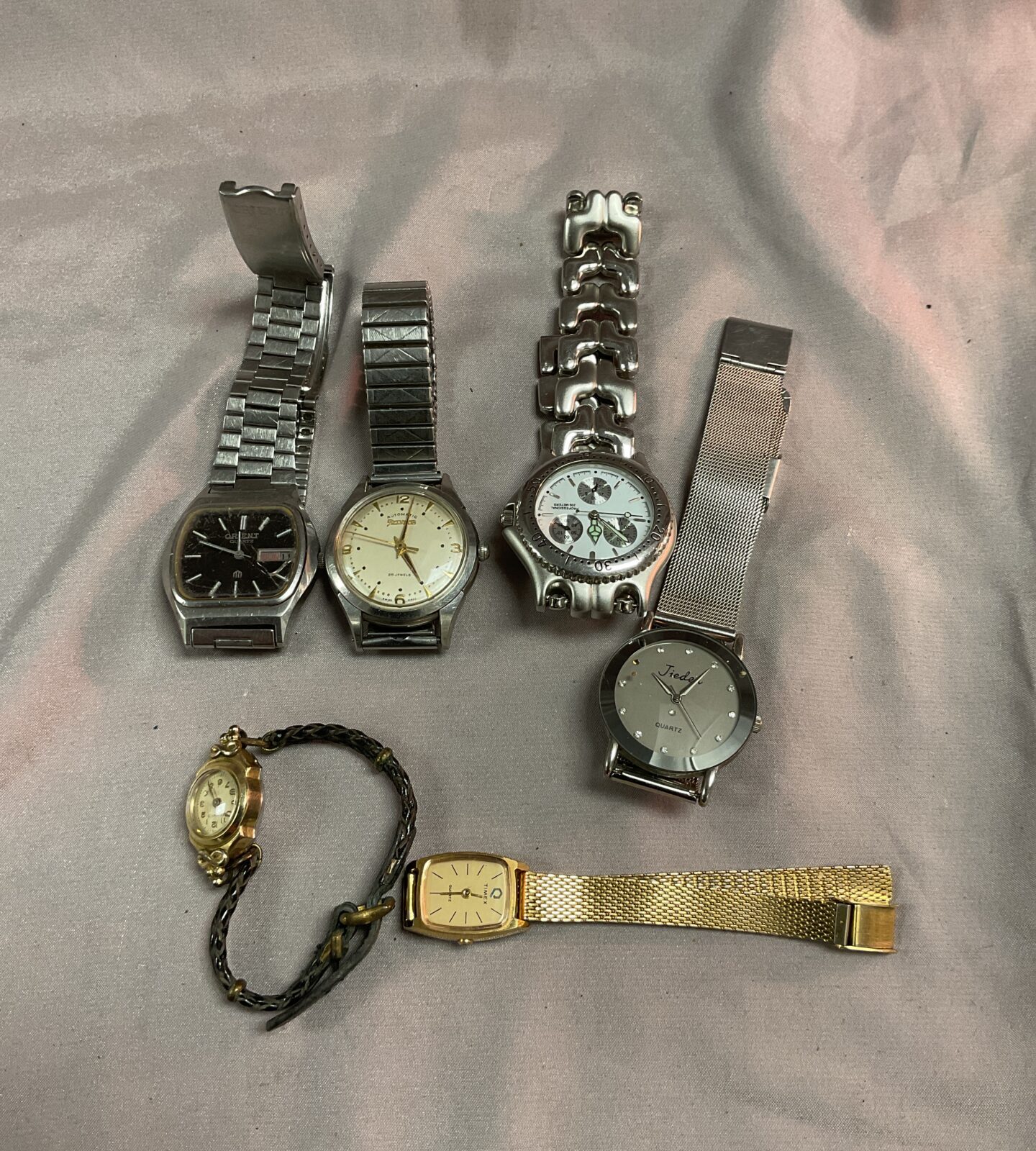 Tray assorted Watches