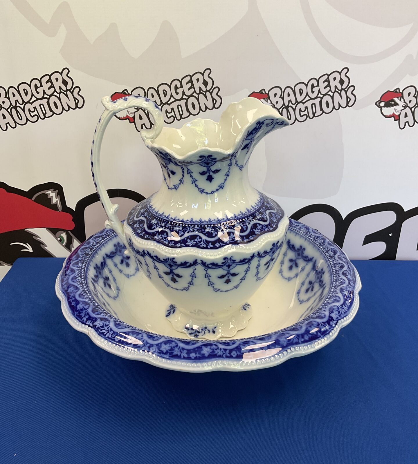 Victorian blue & white porcelain wash bowl & jug