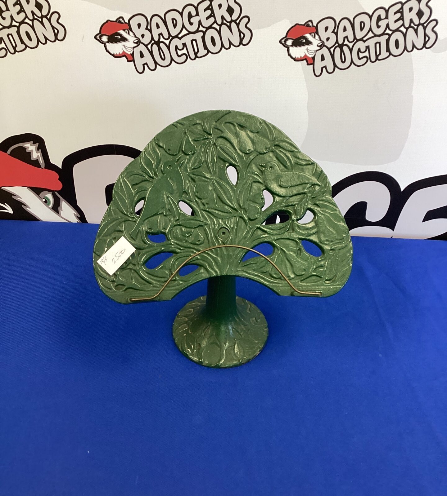 Cadt Iron recipe stand