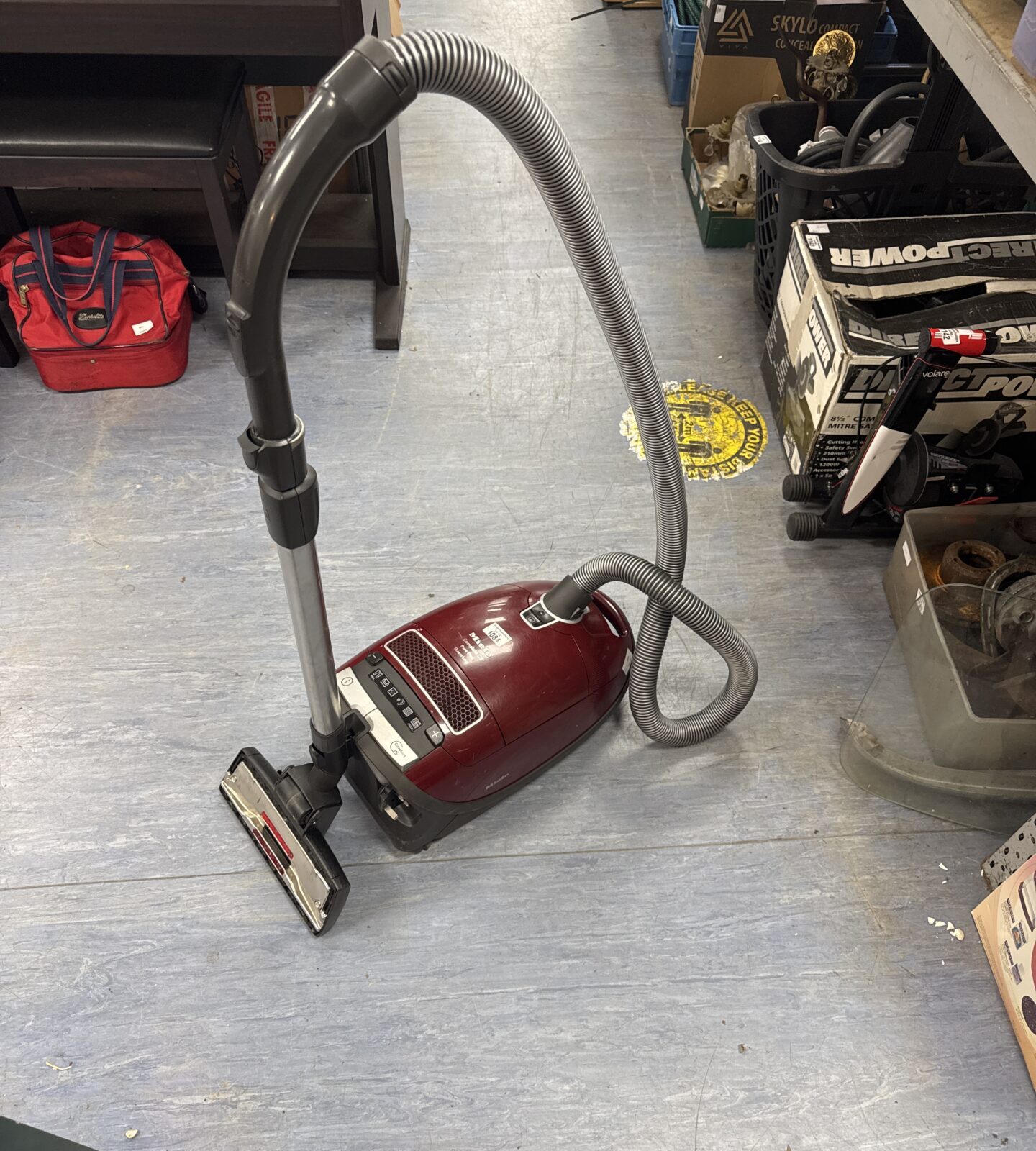 Miele complete c3 hoover - working
