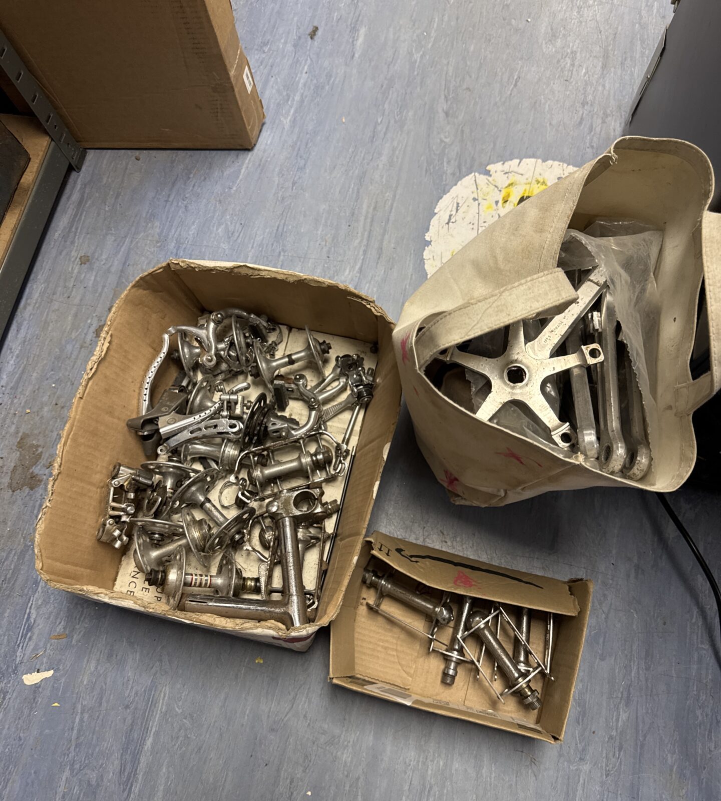 Quantity of vintage bicycle parts