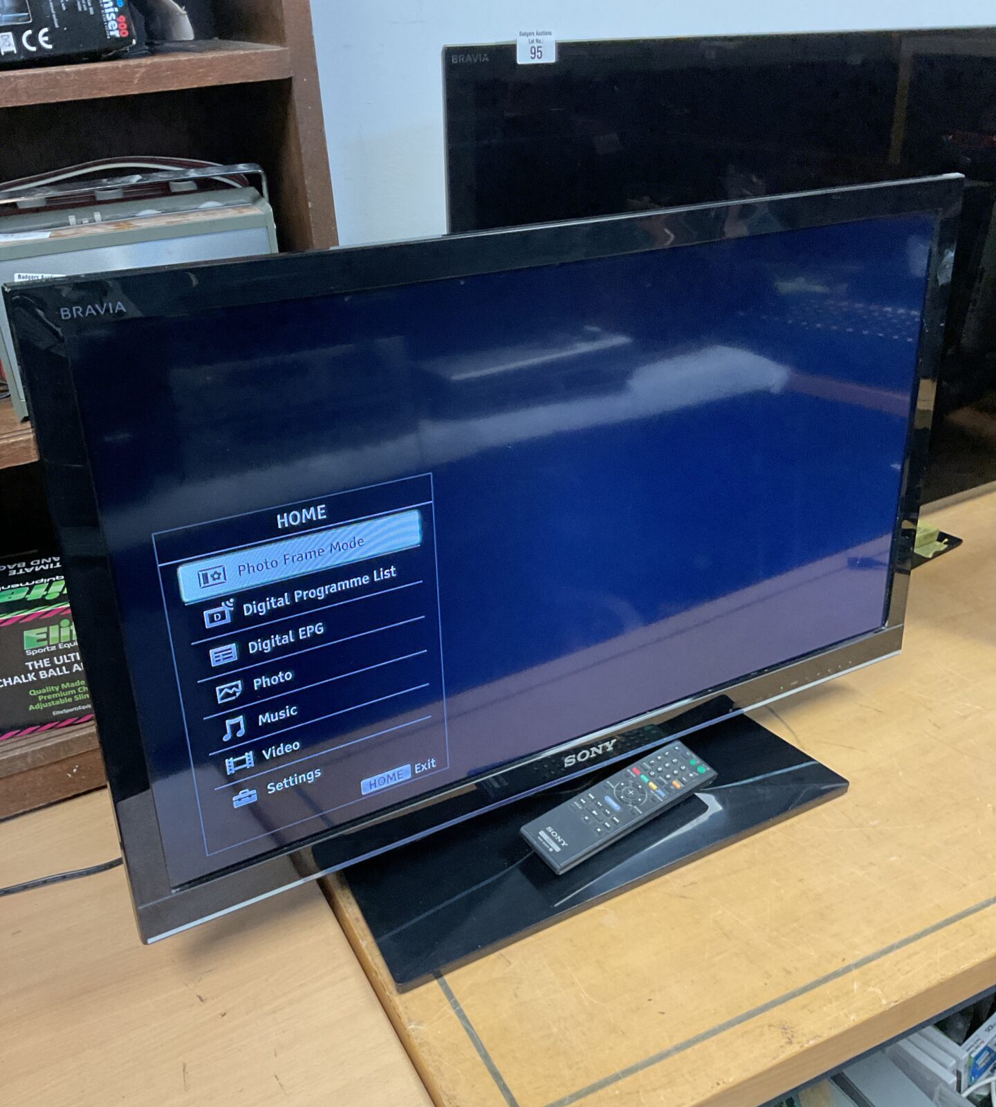 Sony bravia 32” hd lcd tv working with remote