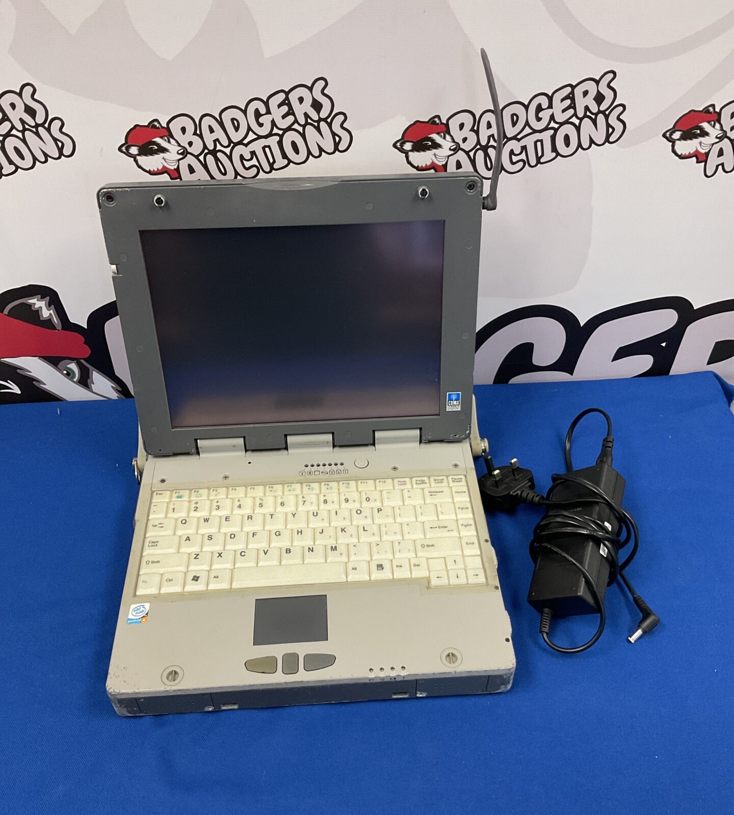 Retro go book ii ex mod laptop with charger (works off mains)
