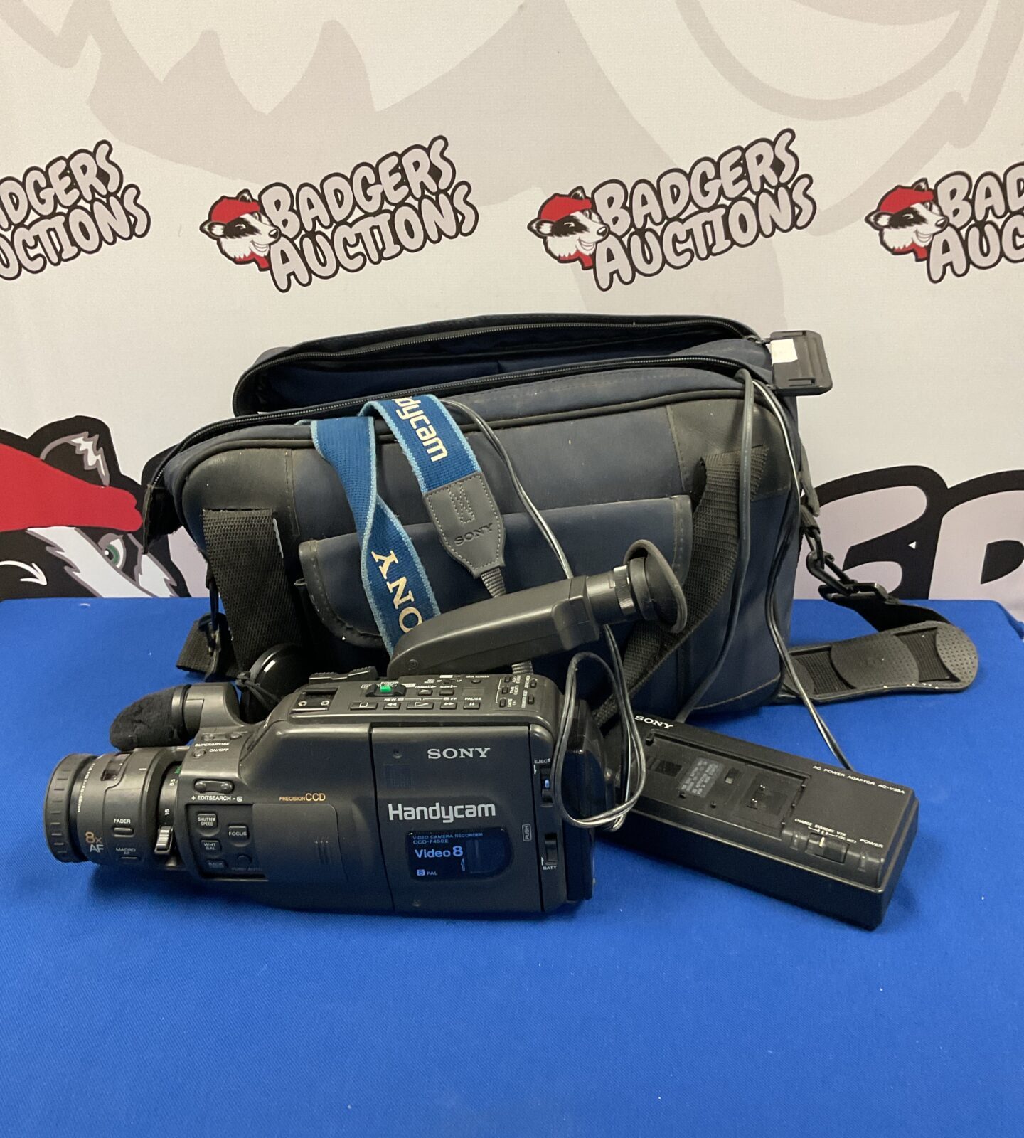 Sony handycam ccd-f450e camcorder