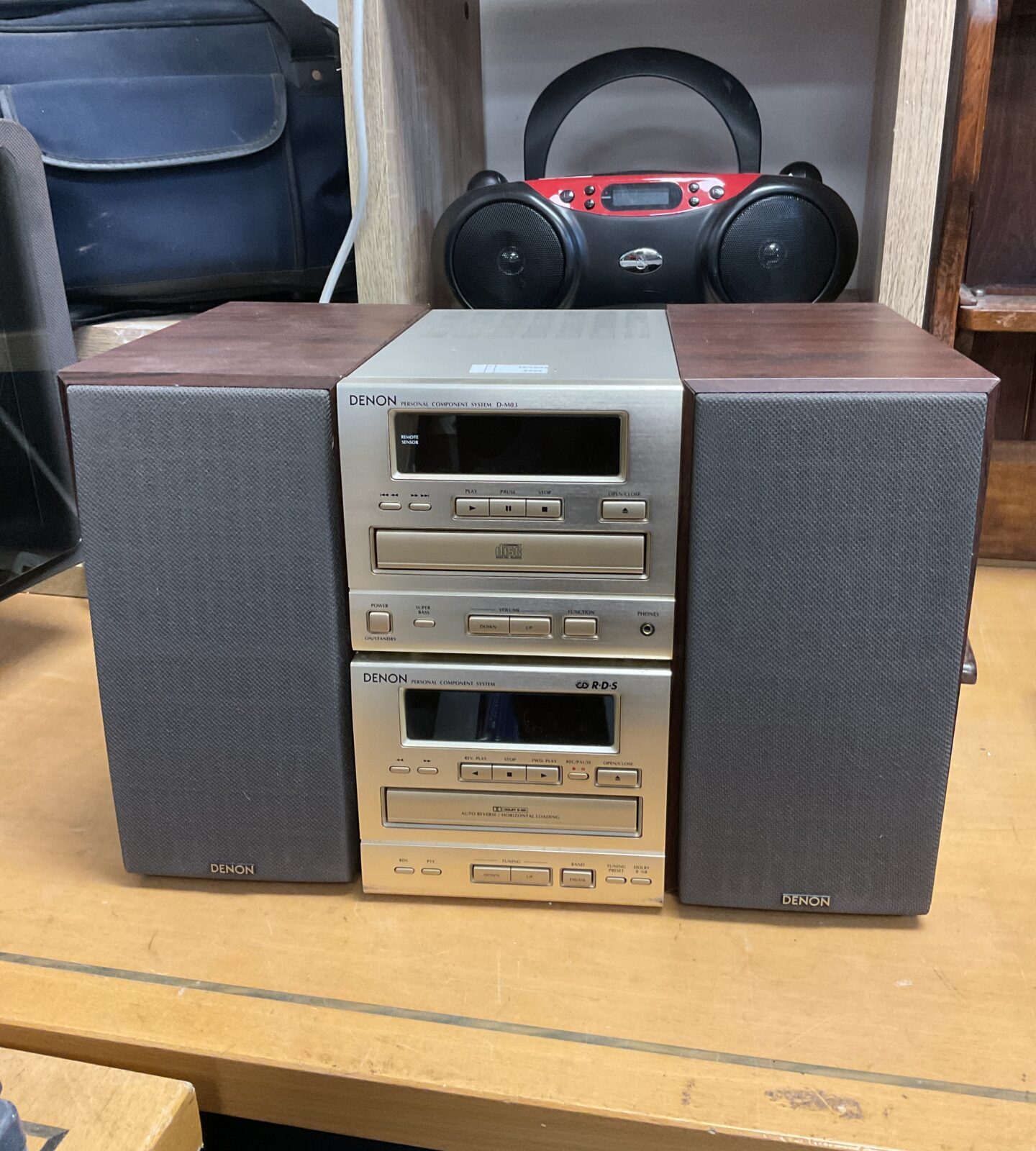 Denon personal component system model d-m03