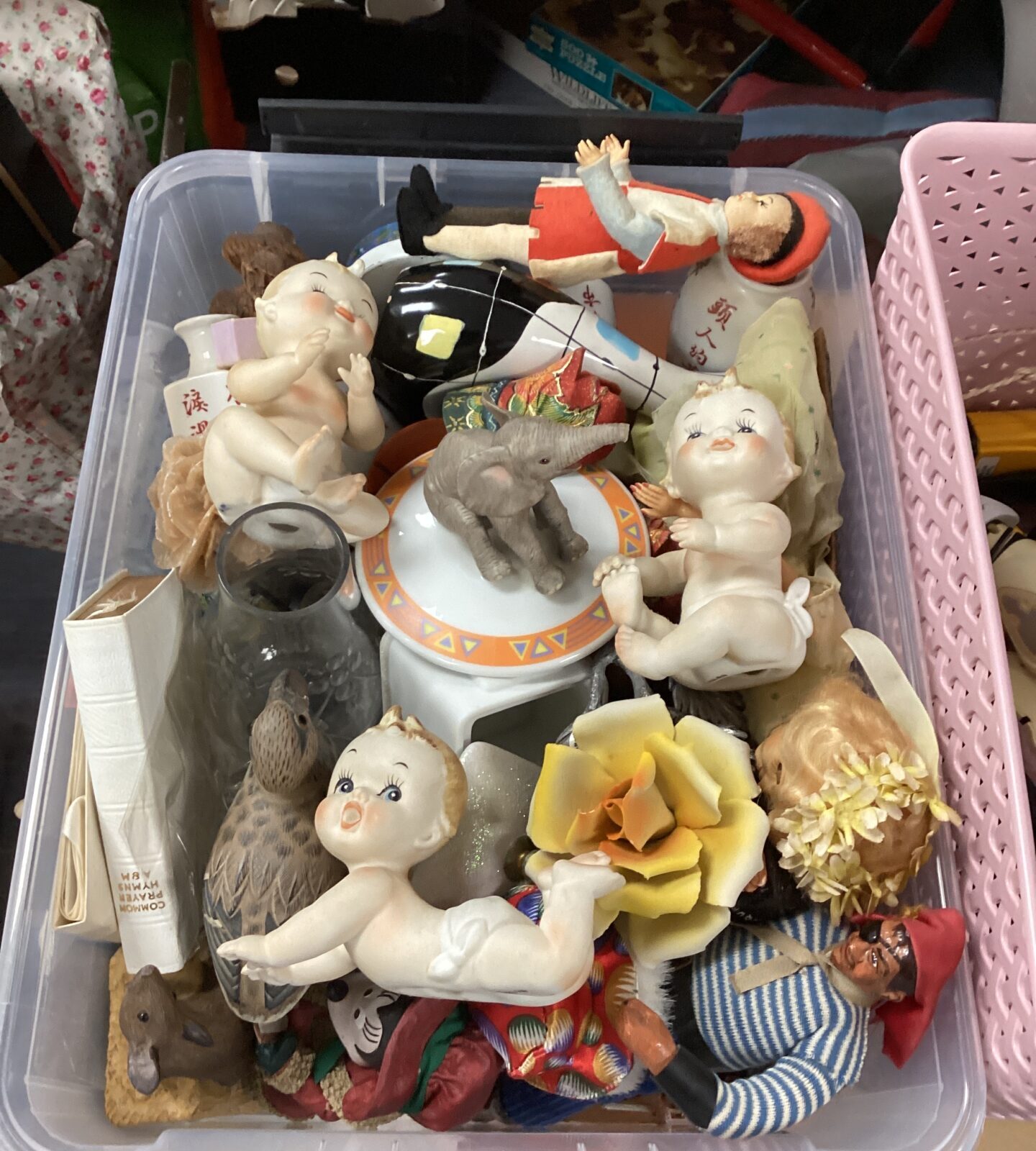 Large quantity of ornaments and figurines