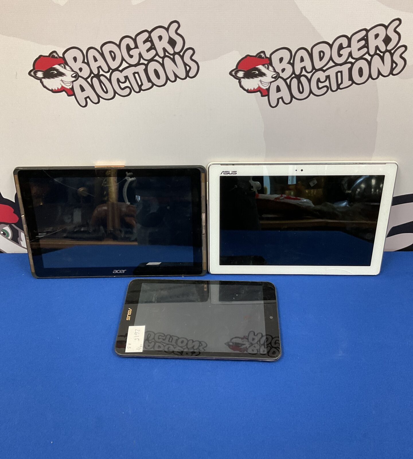 Three asus & acer tablet computers