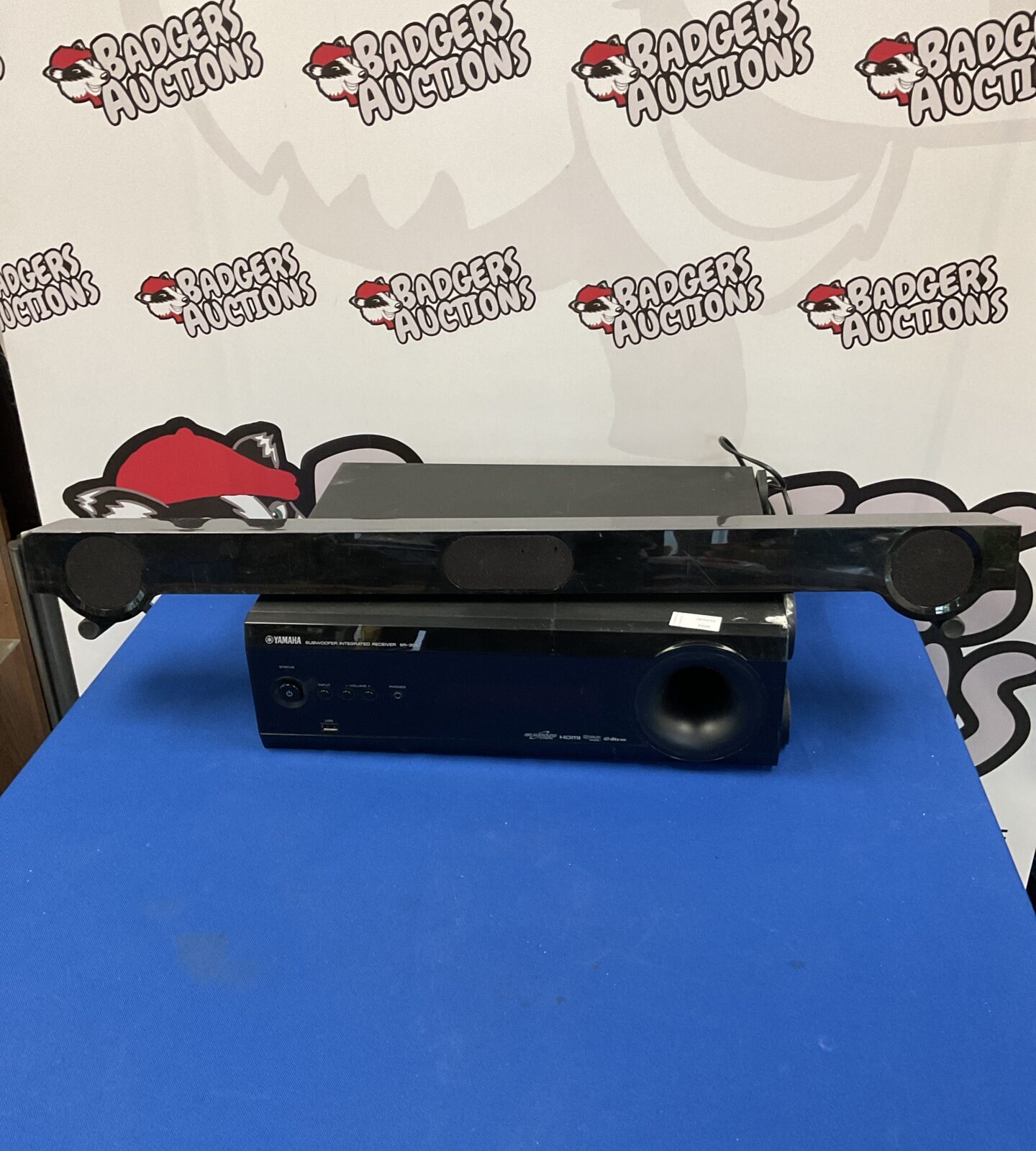 Yamaha sr-301 receiver & soundbar
