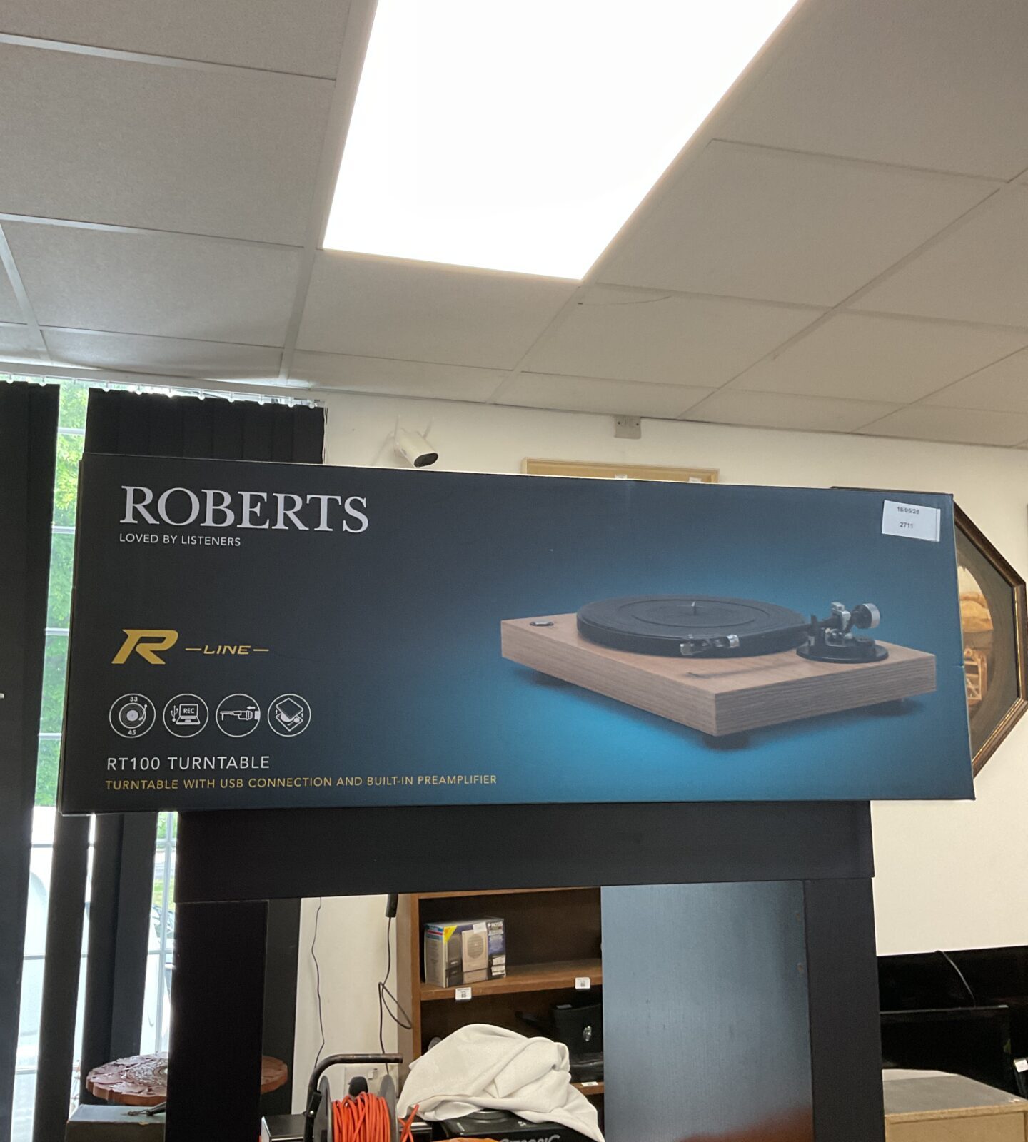 New roberts r line rt100 turntable