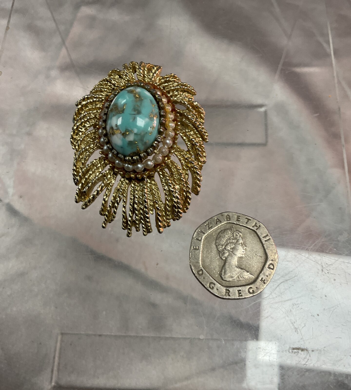 Vintage 1950s Pendant / Brooch