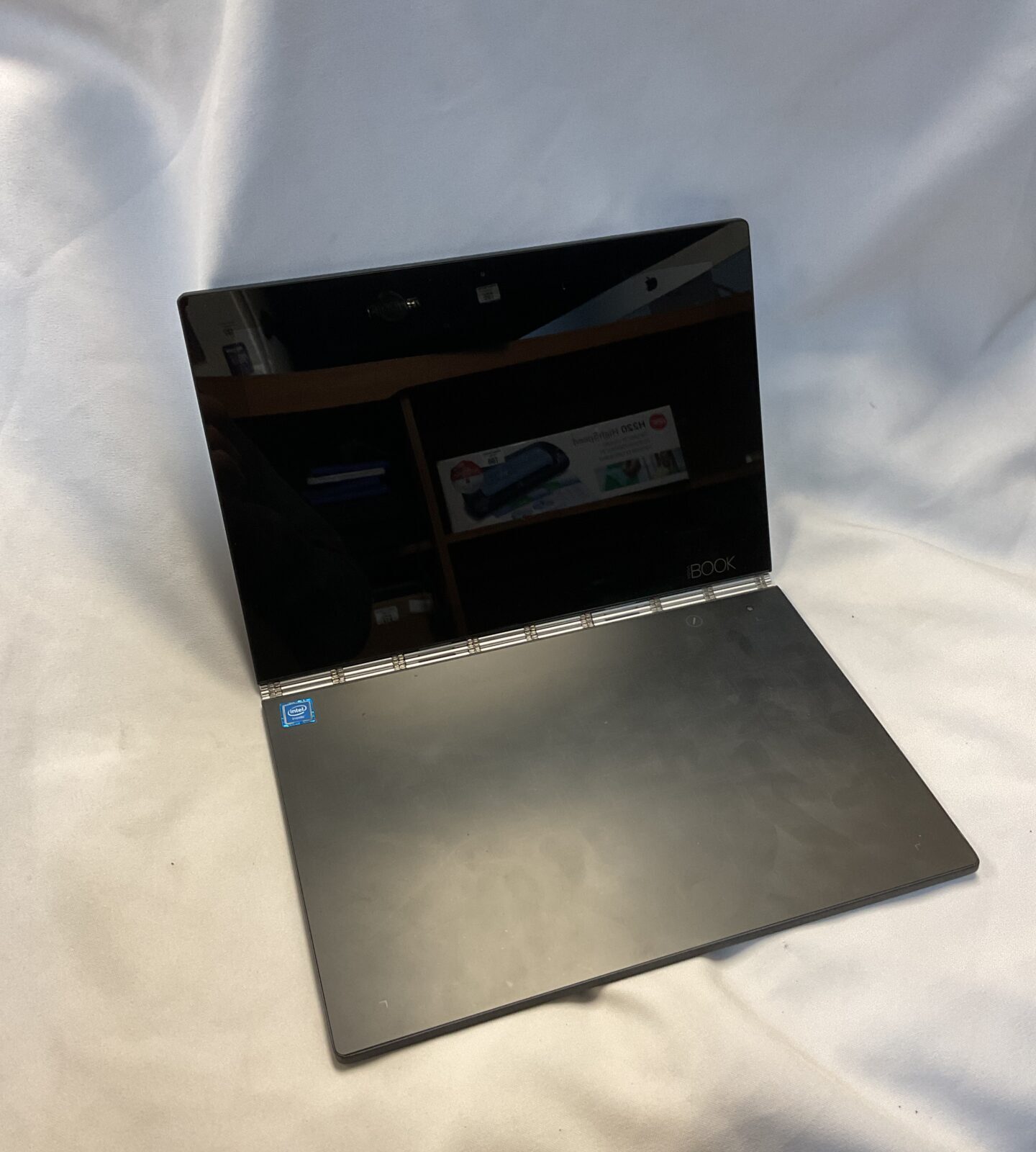 Lenovo yoga book yb1-x91f windows pro laptop