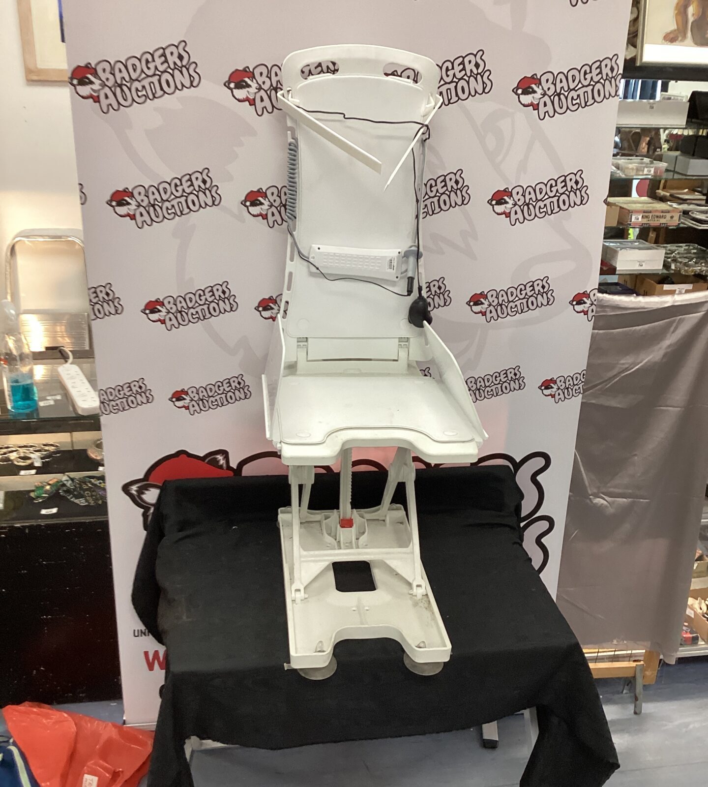 Bath Chair Riser with controller
