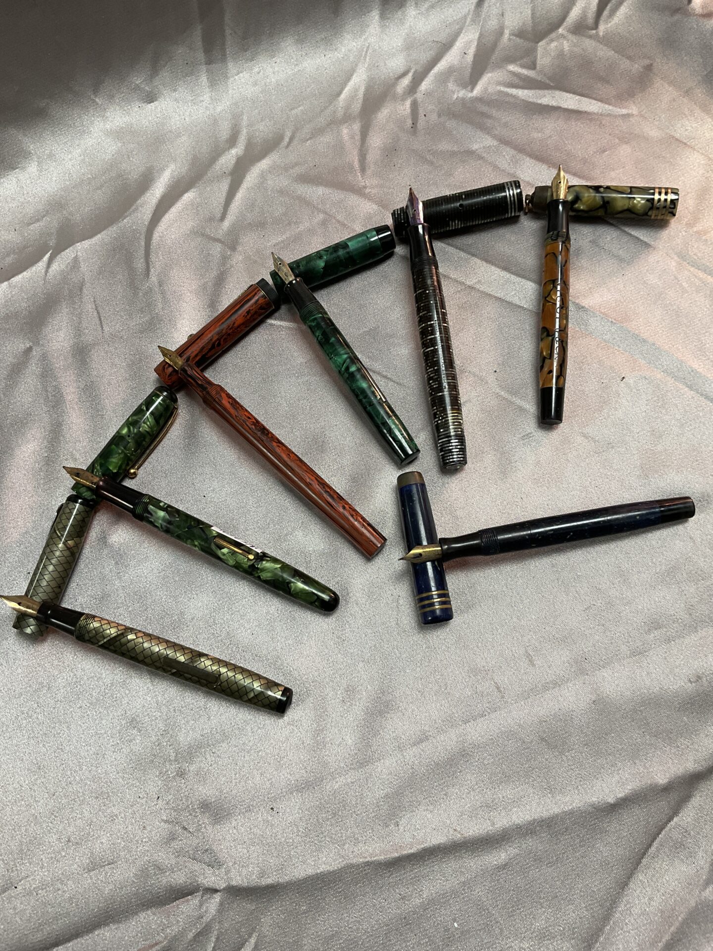Seven Vintage Marbled Fountain pens with 14k gold nibs Inc Conway Stewart and dela rue
