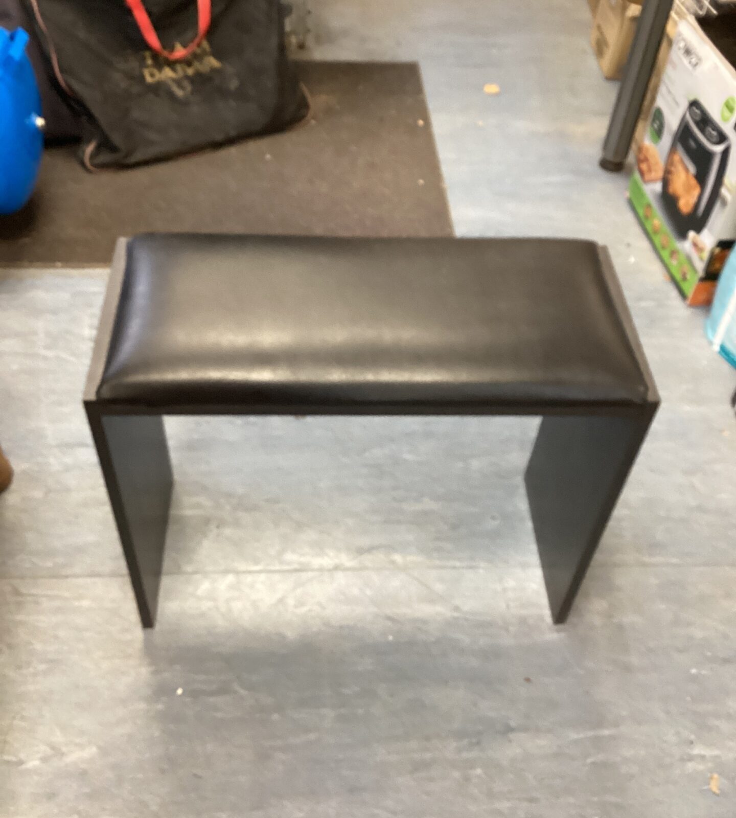 Black Piano Stool