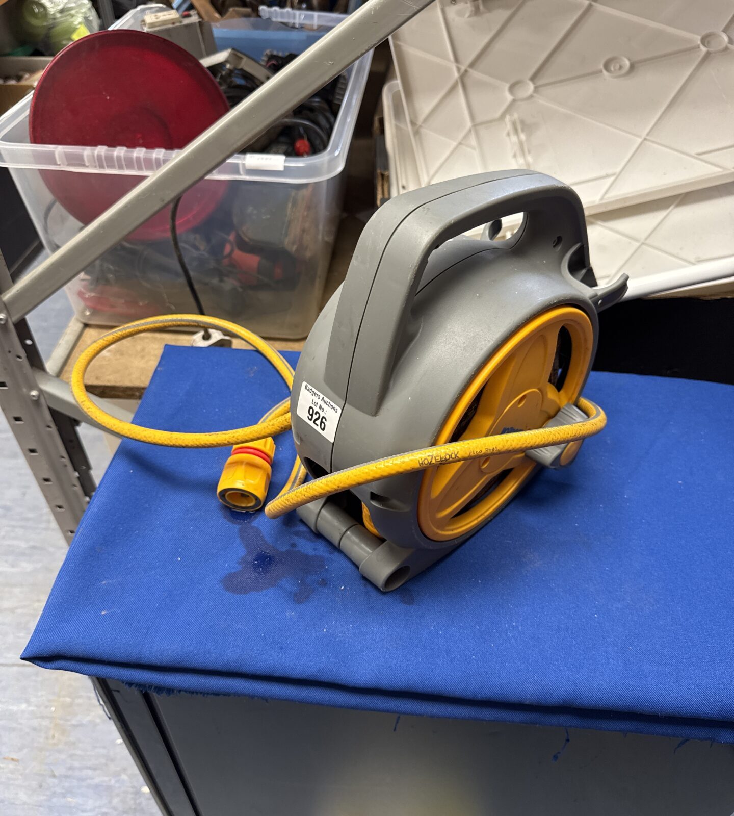 Small hozelock garden hose reel