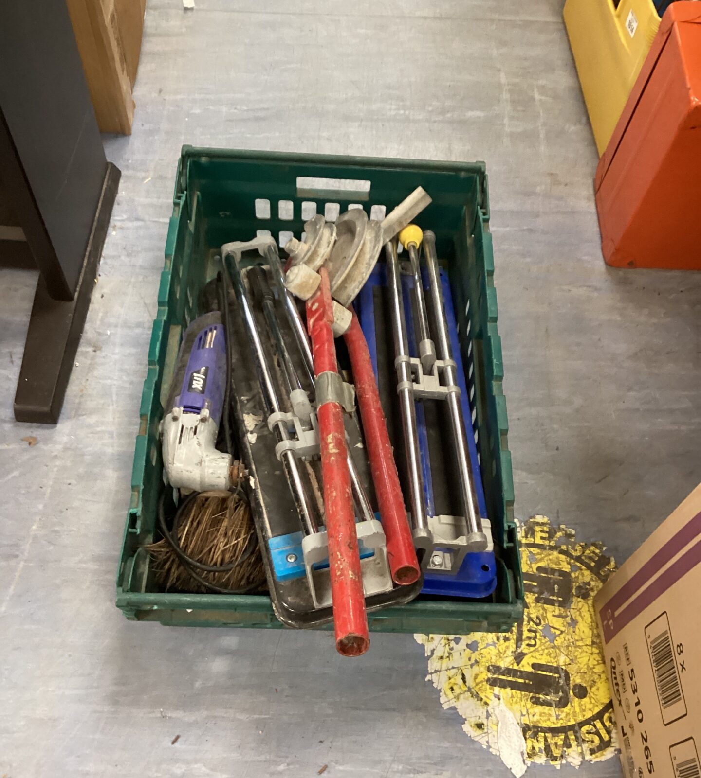 Box of mixed tools inc pipe bender