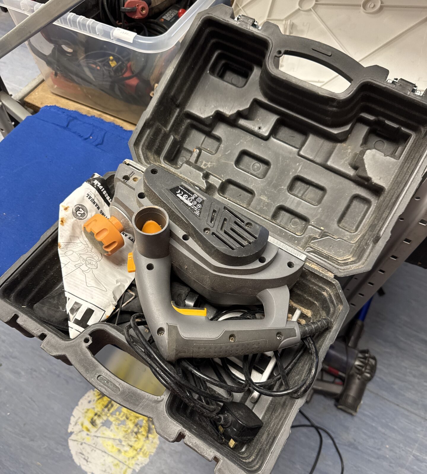 Titan electric planer - working