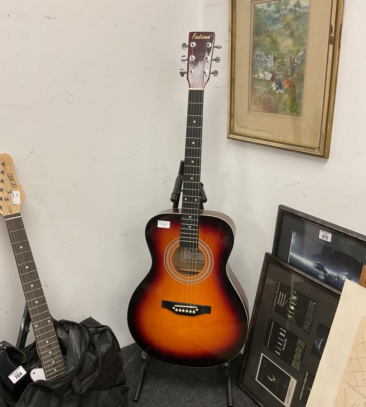 Falcon f300sb acoustic guitar