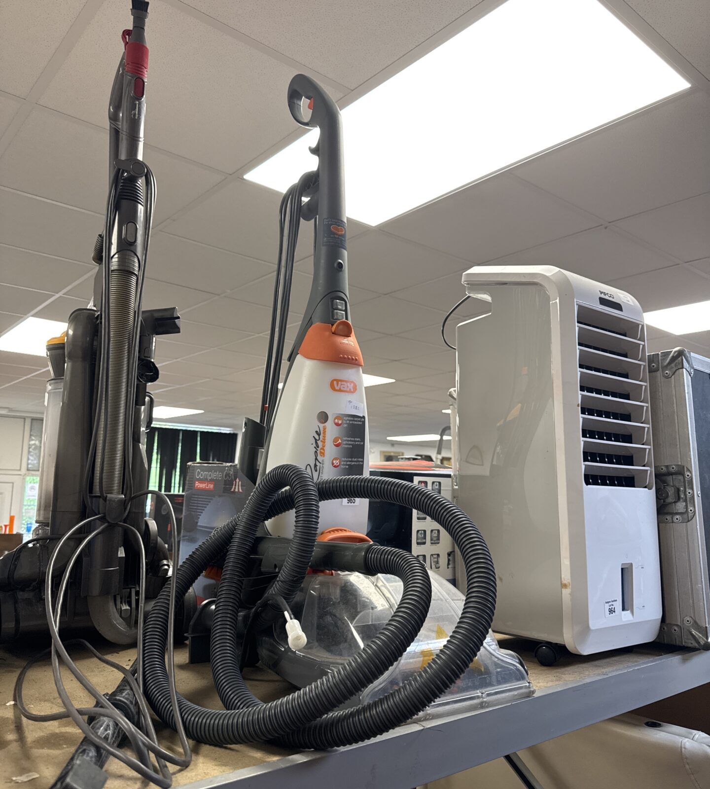 Vax rapide deluxe carpet cleaner