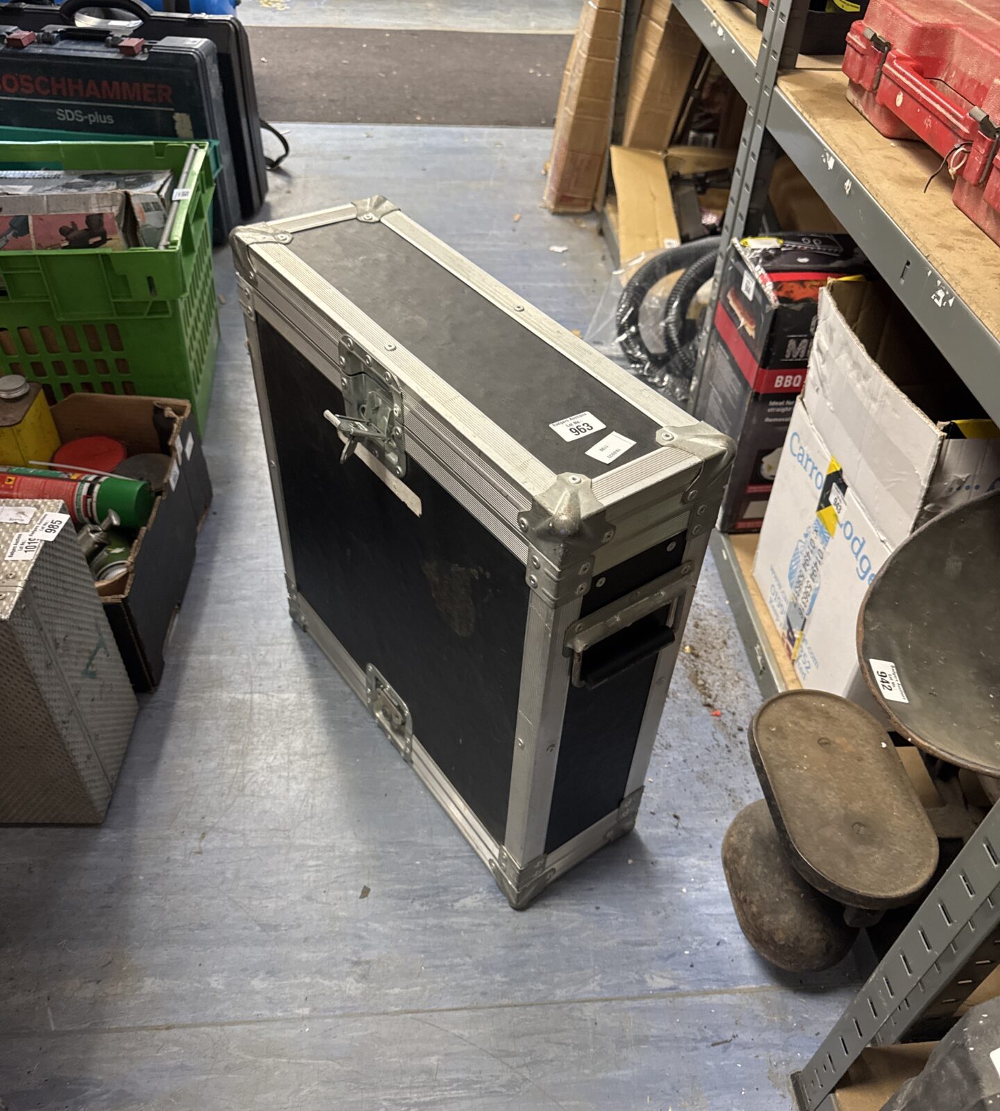 Flight case 20” width x 21.5” length x 6.5” depth