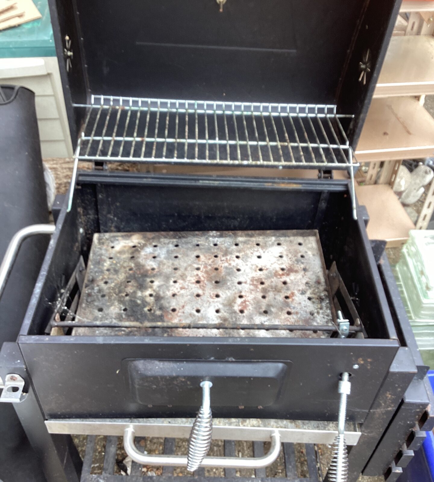Metal BBQ needs new griddle - Image 2