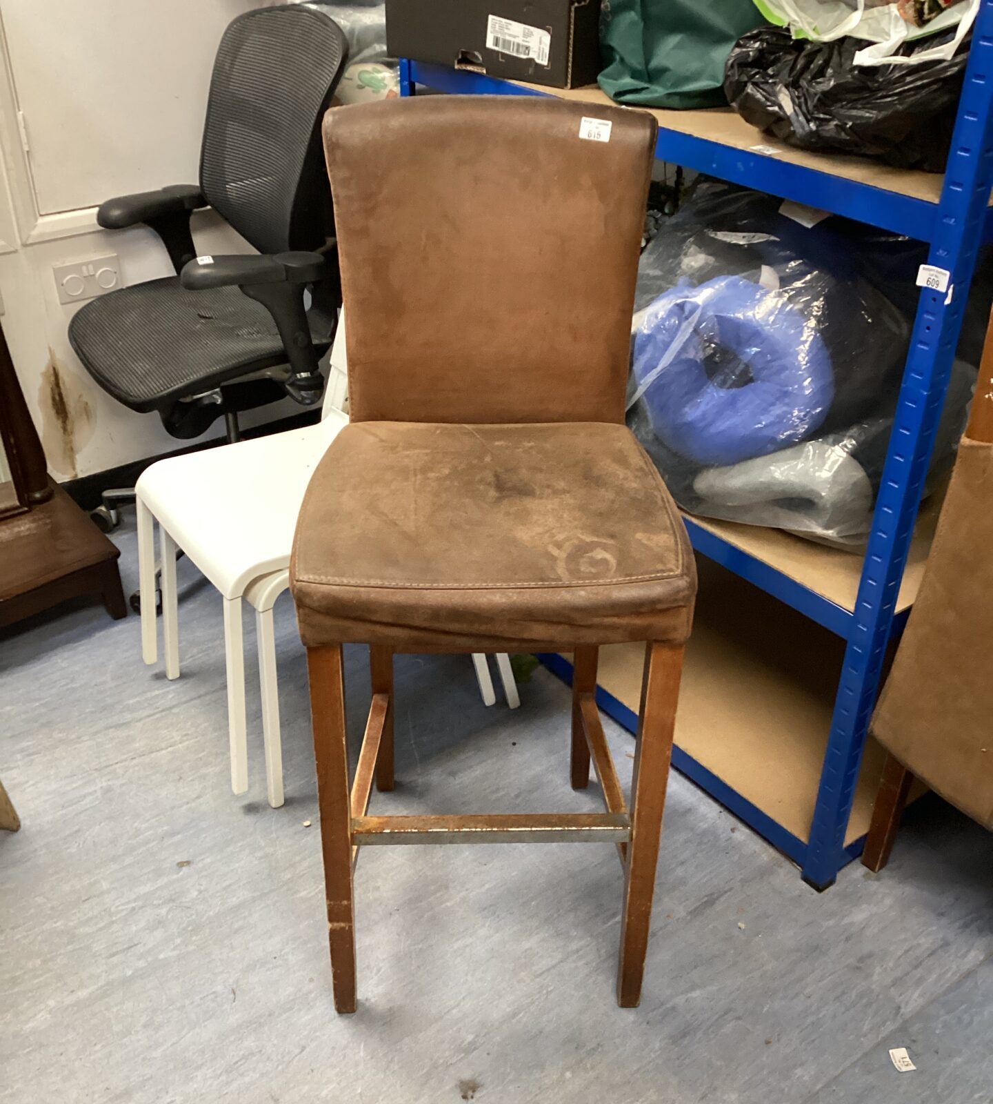 Five leather topped bar stools - Image 2