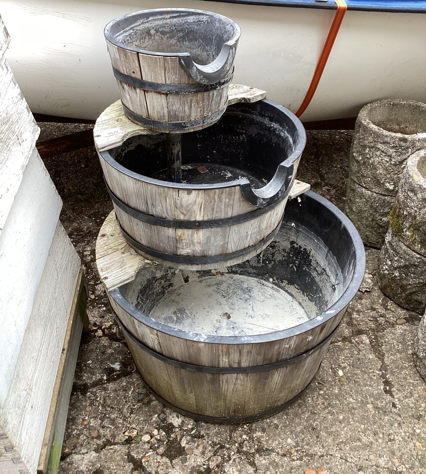 Garden water feature no pump