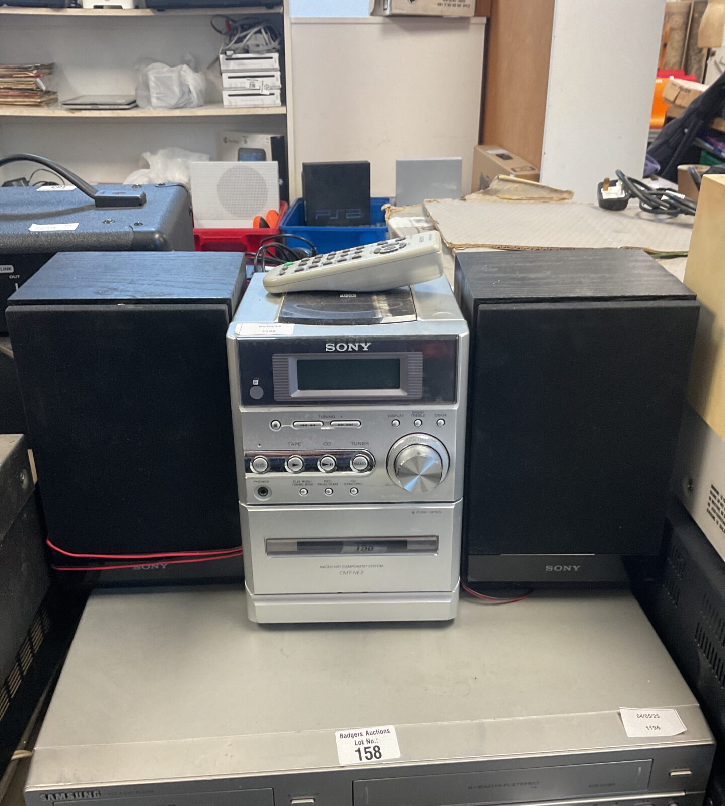 Sony cmt-ne3 cd cassette hifi system