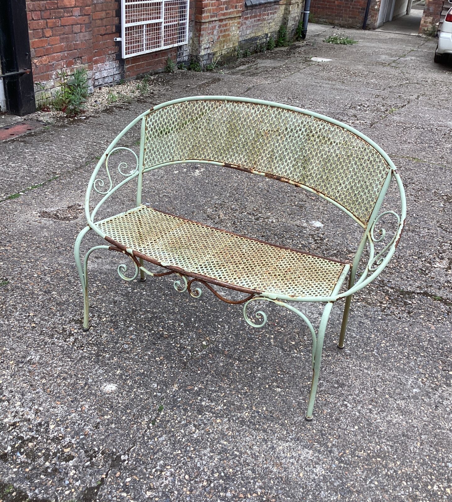Metal Garden Bench for restoration