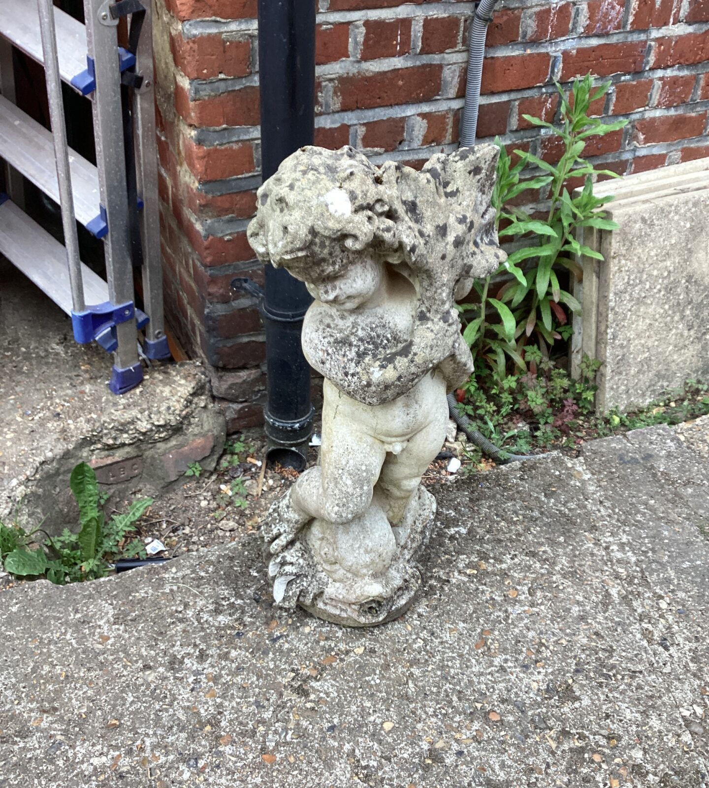 Cherub garden ornament