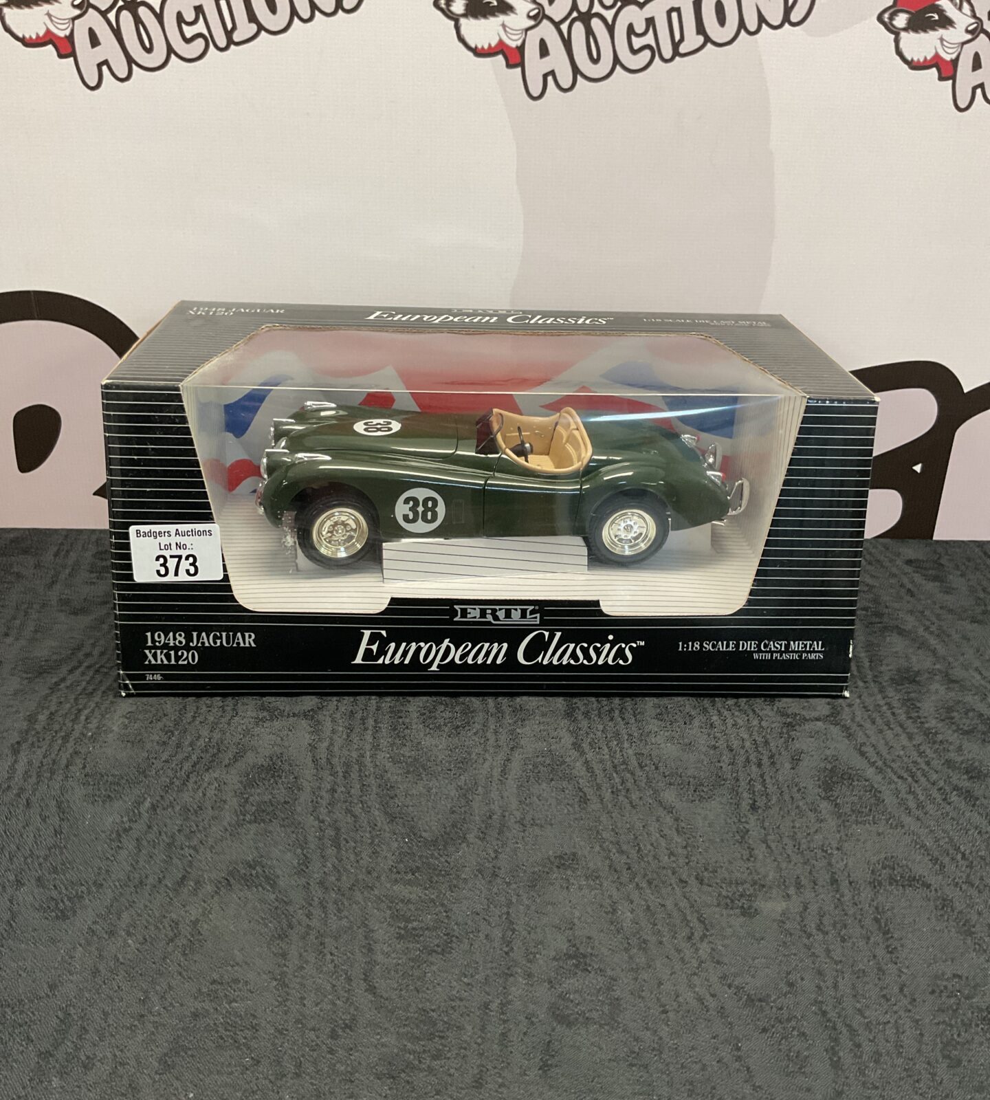Ertl boxed European classics 1948 Jaguar xk120 diecast model