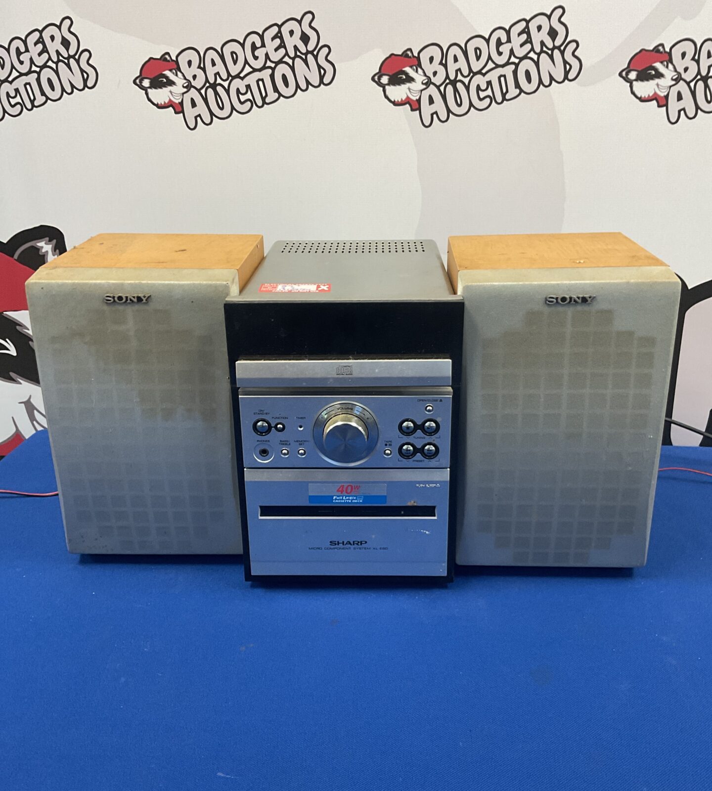 Sharp xl-e80 cd cassette HiFi system with sony speakers