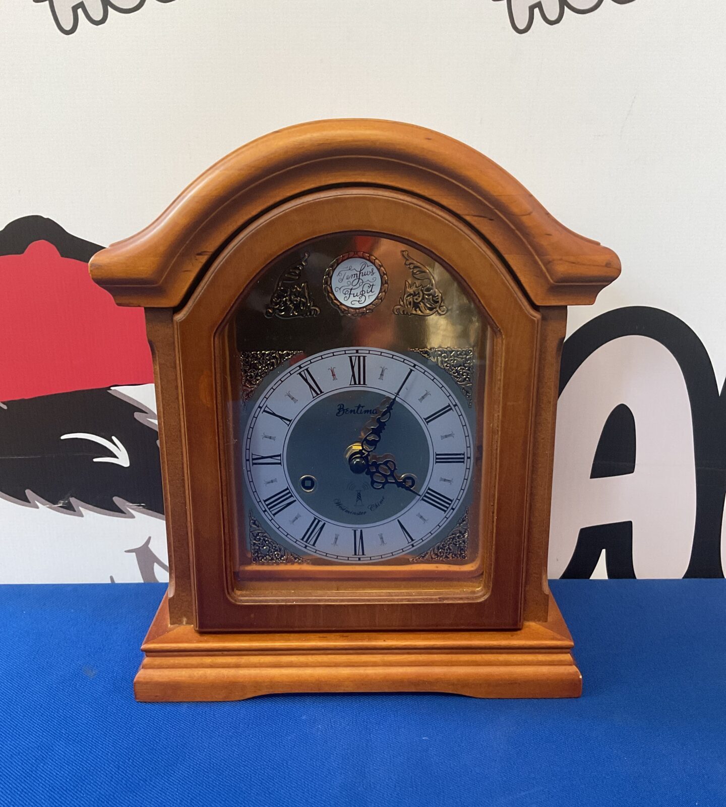 Bentima Radio control  mantle clock working