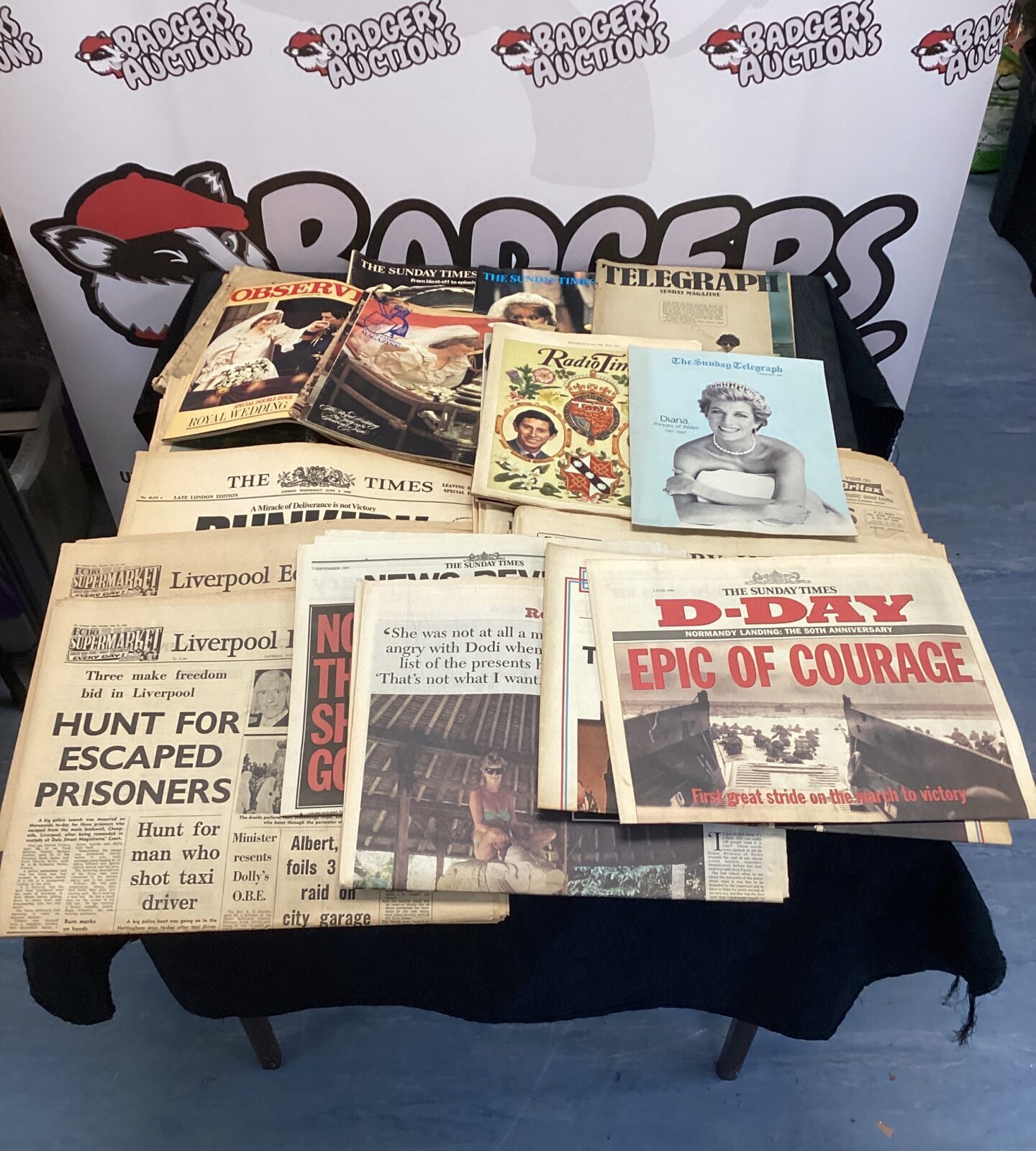 Box of various newspapers & magazines related to historical events of the war & royal events