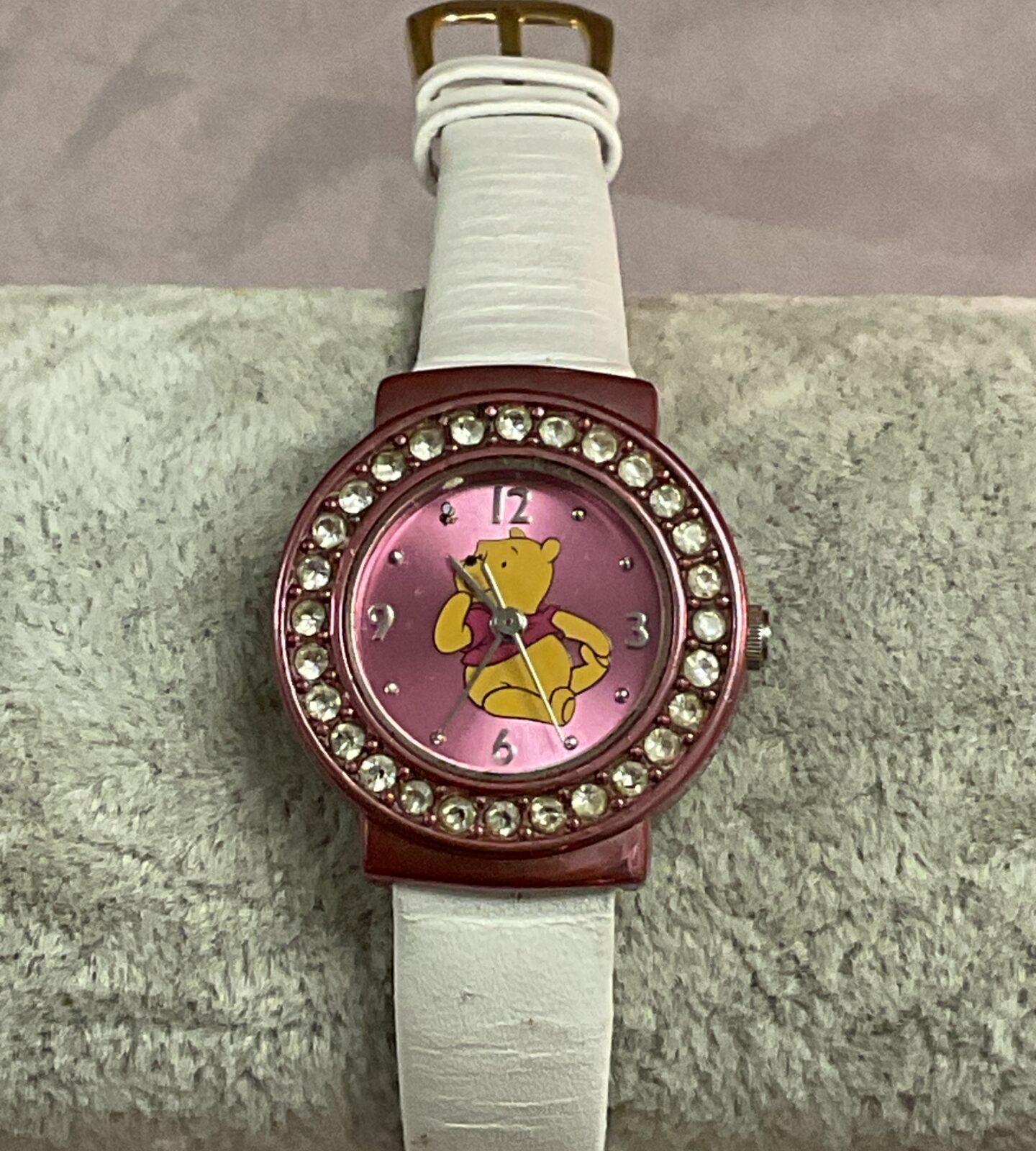 Disney Winnie the Pooh child’s wristwatch